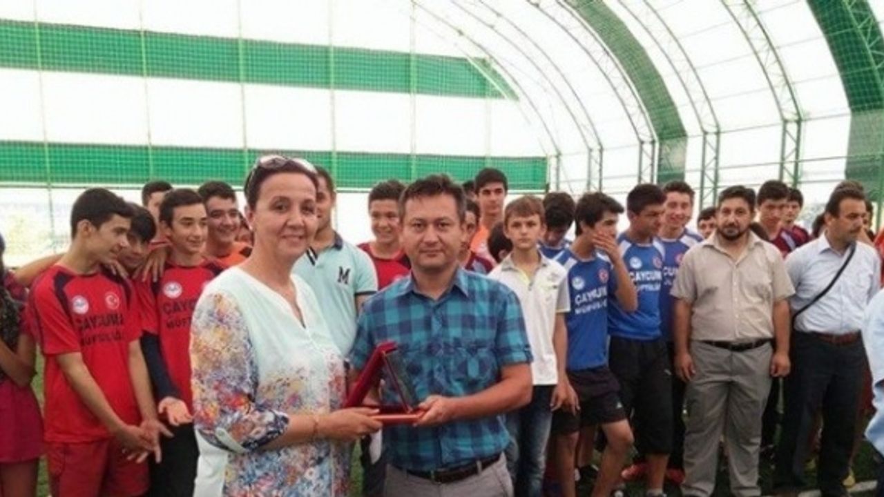 Başkan Güneş İlçe Müftülüğü Tarafından Düzenlenen Yaz Kursu Ödül Töreni Etkinliklerine Katıldı