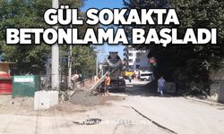 Gül sokakta betonlama başladı