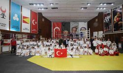 Körfez’de 150 genç sporcu kuşak atladı