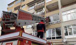 Apartmandan gelen silah sesi ve kırılan cam ekipleri harekete geçirdi