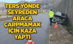 Ters yönde seyreden araca çarpmamak için kaza yaptı