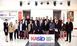 Karabük'te İş Dünyası ve Gelecek vizyonu zirvesi gerçekleştirildi