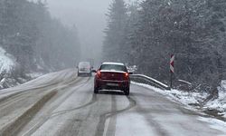 Karabük’ün yüksek kesimlerinde kar yağışı sürüyor