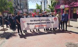 Aile Haftası kutlamaları yürüyüş ile başladı