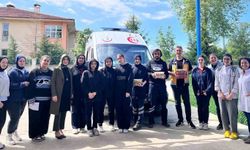 Öğrenciler yaptıklarıyla gönüllere girdi