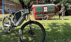 Kendi yaptığı karavan ile dünya turuna çıktı