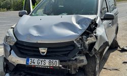 Kastamonu’da iki hafif ticari araç çarpıştı: 1 yaralı