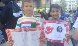 Düzce’de 76 bin 838 öğrenci karne sevinci yaşadı