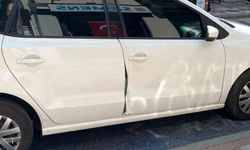 Motosiklet Otomobile Çarptı, Sürücü Yaralandı