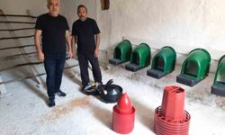 Üreticiye 15 bin tavuk ve 100 ton yem desteği