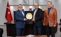 BEUN Kütüphanesi 400 Kitap bağışıyla daha zenginleşti