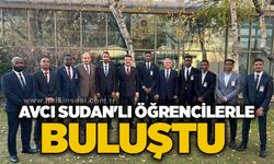 Avcı Sudan'lı öğrencilerle buluştu