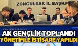 AK Gençlik toplandı, yönetimle istişare yapıldı