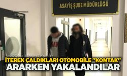 İterek çaldıkları otomobile "kontak" ararken yakalandılar