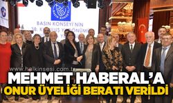 Mehmet Haberal’a Onur Üyeliği beratı verildi