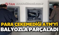 ATM'den para çekemeyince balyozla kırdı!