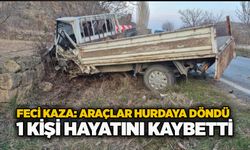 Feci kaza: Araçlar hurdaya döndü, 1 Kişi hayatını kaybetti