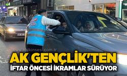 AK Gençlik’ten İftar öncesi ikramlar sürüyor