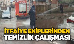 İtfaiye ekiplerinden temizlik çalışması