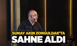 Sunay Akın Zonguldak’ta sahne aldı