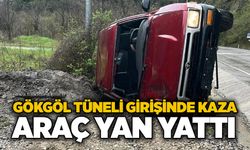 Gökgöl Tüneli girişinde kaza: Araç yan yattı