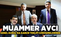 AK Parti’li vekiller Genel Kurul’da kanun teklifi görüşmelerine devam ediyor