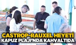 Castrop-Rauxel heyeti Kapuz Plajı'nda kahvaltıda