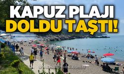 Kapuz Plajı doldu, taştı