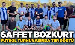 Saffet Bozkurt futbol turnuvasında ter döktü
