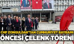 CHP Zonguldak’tan Cumhuriyet Bayramı öncesi çelenk töreni