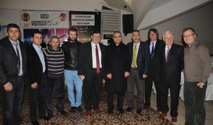 Gazeteciler stres attı