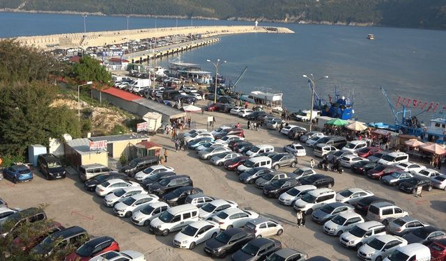 Amasra’da ziyaretçi yoğunluğu