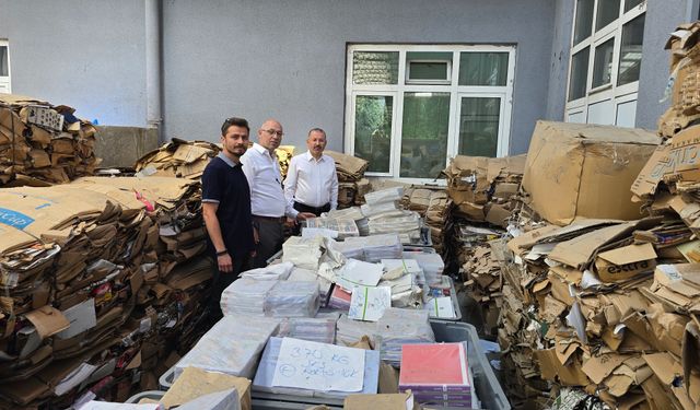 Karabük Üniversitesi'nde ilk kez atık ve geri dönüşüm sistemi kuruldu