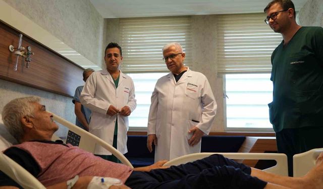 Türkiye’de nadir uygulanan yöntemle hayata tutundu