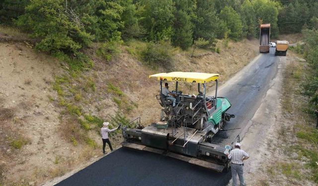 Kışın karla mücadele ediyorlar