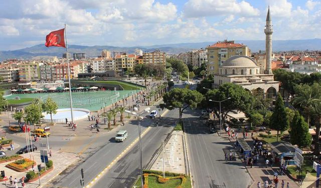 Aydın'da Gündemi Belirleyen Güç: Bilgi mi, Olaylar mı?