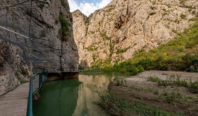 Tarihi Surların Ardındaki Modern Yüz: Bu Şehir Nasıl Gelişiyor?