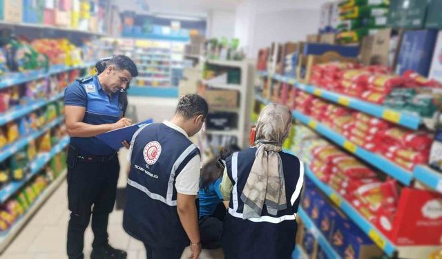 Düzce’de raf etiket ve kasa fiyatları kontrol edildi