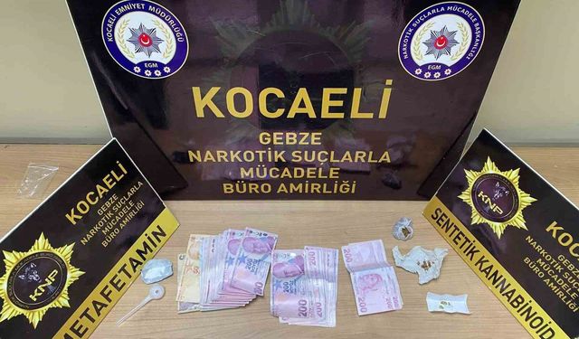 Kocaeli’de narkotik polisi uyuşturucuya geçit vermedi: 4 kişi tutuklandı