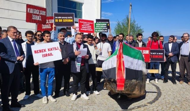 Üniversiteli öğrencilerinden Gazze’ye destek