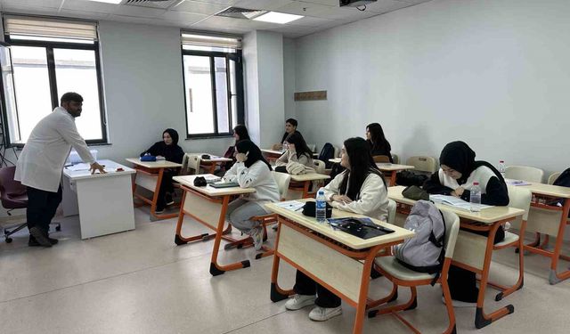 Üniversiteye hazırlık kursları başladı