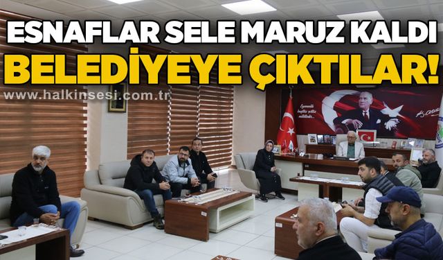 Esnafların dükkanı sele maruz kaldı: Belediyeye çıktılar!