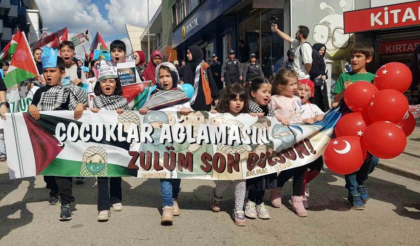 Zulmün karşısında çocukların vicdanı yürüdü