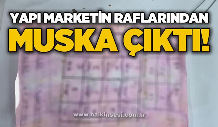 Yapı marketin raflarının arasında muska çıktı: "Büyücülerin şerrinden Allah'a sığınırım"