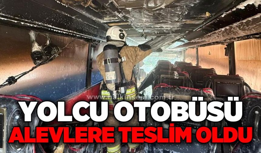 Park halindeki yolcu otobüsü alevlere teslim oldu
