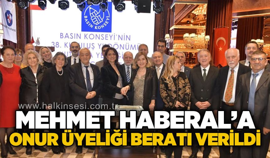 Mehmet Haberal’a Onur Üyeliği beratı verildi