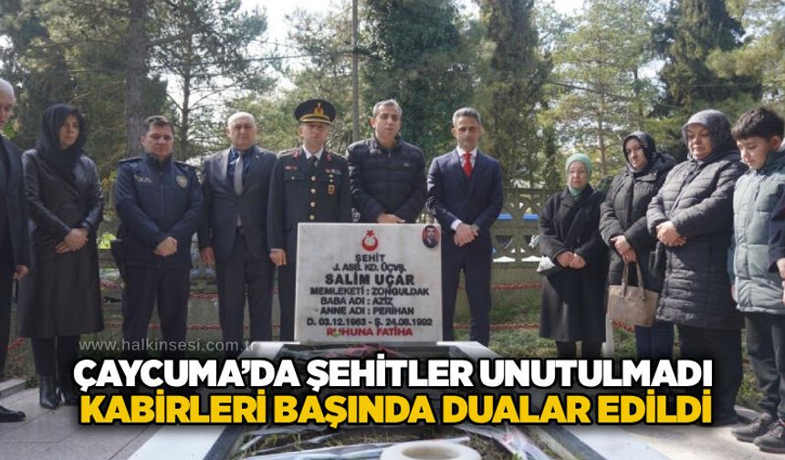Çaycuma’da şehitler unutulmadı: Kabirleri başında dualar edildi