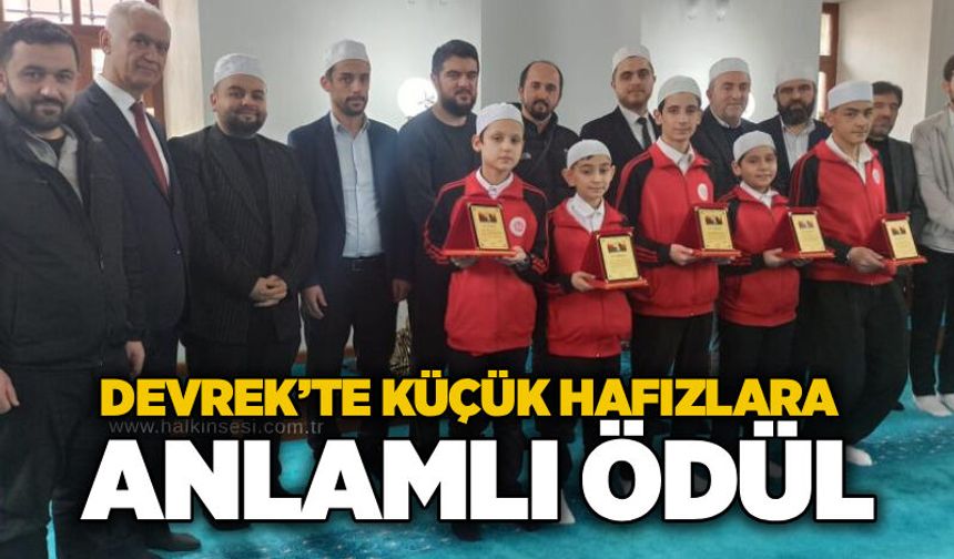 Devrek’te küçük hafızlara anlamlı ödül