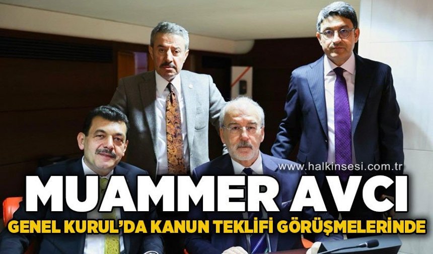 AK Parti’li vekiller Genel Kurul’da kanun teklifi görüşmelerine devam ediyor
