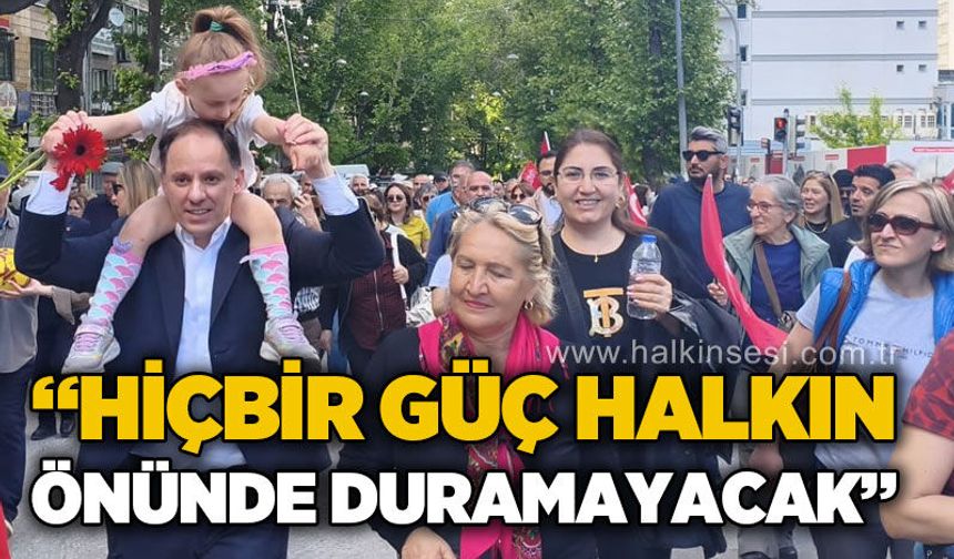 Deniz Yavuzyılmaz miting alanından seslendi: “Hiçbir güç halkın önünde duramayacak!”